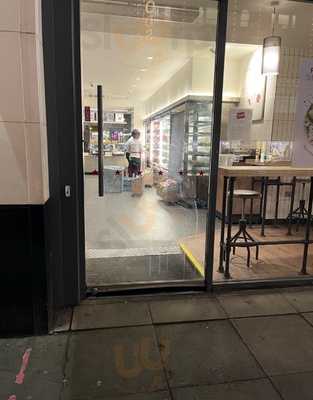 Pret A Manger, London