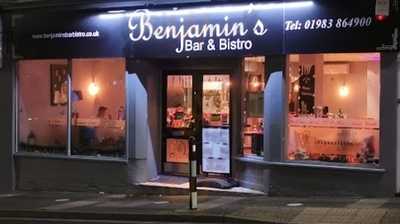 Benjamin's Bar & Bistro