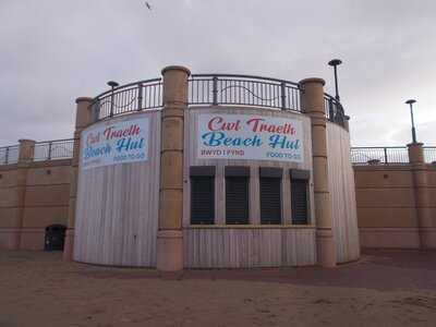 Cwt Traeth Beach Hut