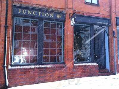 Junction 9 3/4