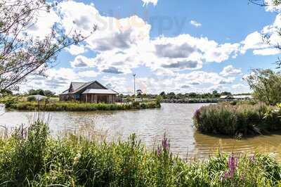 The Boathouse Cafe Bar