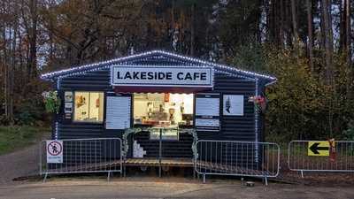 Lakeside Cafe