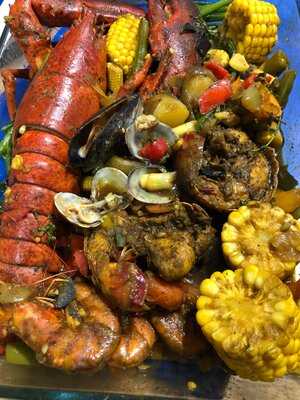 L&R Caribbean Kitchen