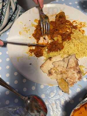 Slumdog Delivered - Indian Takeaway (west)