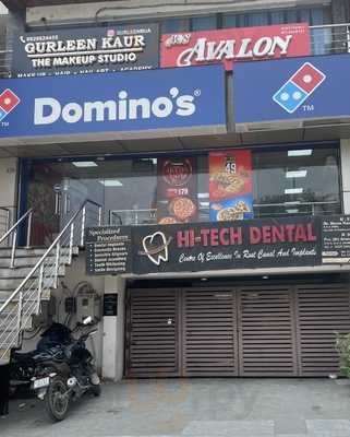 Domino's Pizza