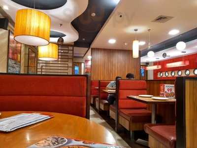 Pizza Hut - Phoenix Mall