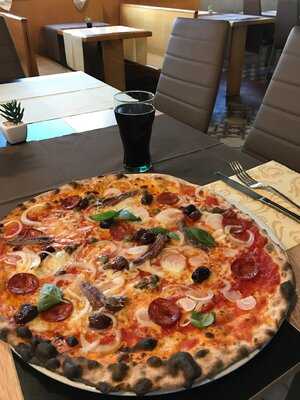 Pizzeria Trattoria Bella Napoli