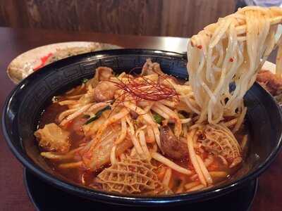 ドラゴンラーメン 京都店, 京都市