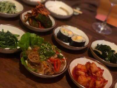 韓国食堂 入ル 坂上ル