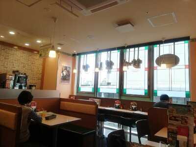 サイゼリヤ クロスシティ弁天町