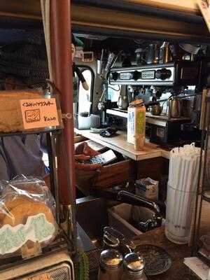 モトヤエクスプレス西郷山公園前