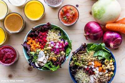 . Raw Juice & Salad