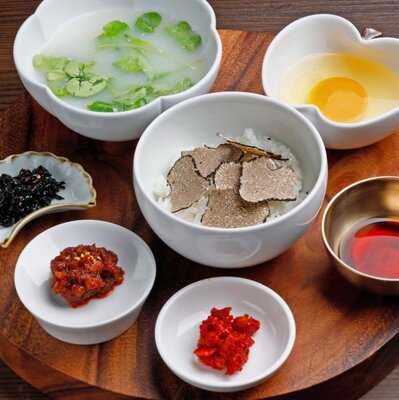 焼肉 BAR 李朝園