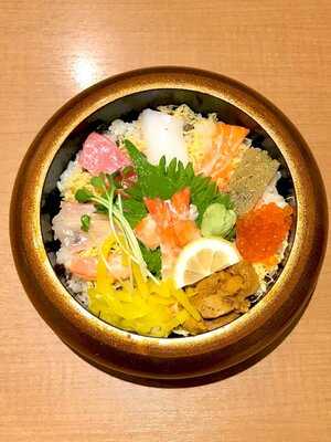 さかなやのmaru寿司 新大阪駅店