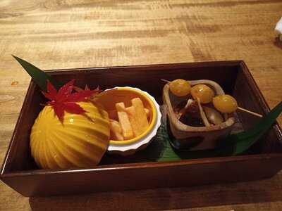 シラカチ　炉端