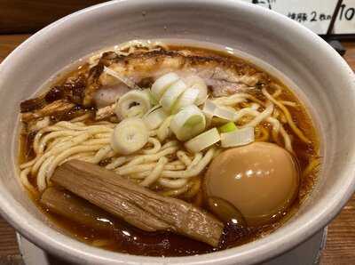人類みな麺類　東京本店