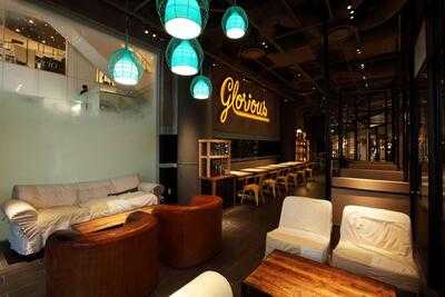 Glorious Chain Cafe SHIBUYA