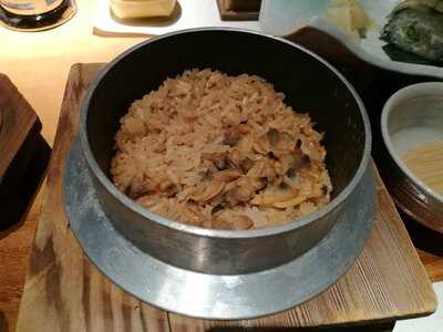 清流初つぼみ 秋葉原店