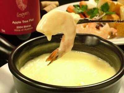 Neon 音音 警固店