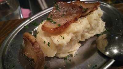 大衆ビストロ 煮ジル