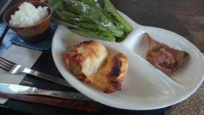 町家紅茶館 卯晴