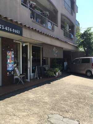 カフェメーテルリンク