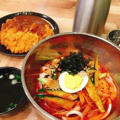 엉뚱한국수 - 충무로점