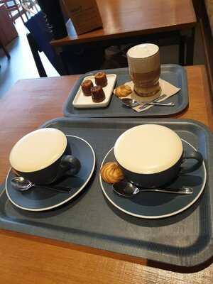 우드빌리지아트카페