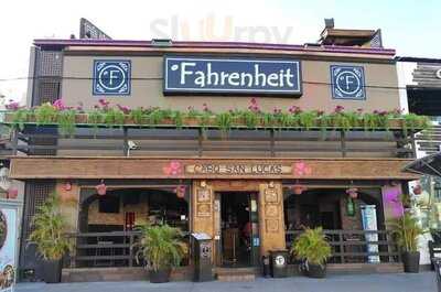 Fahrenheit Cabo Bar