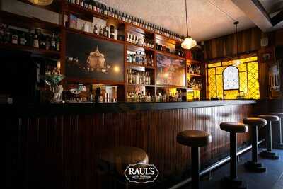 Raul's Bar