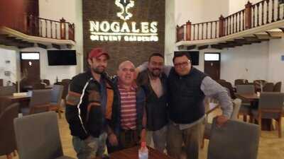 Los Nogales Restaurante - Bar