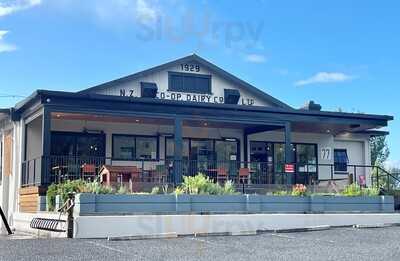 Cafe 77, Manawaru Village