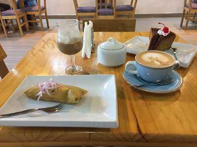 Esencia Cafe