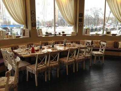 Сеть семейных кафе Kitchen