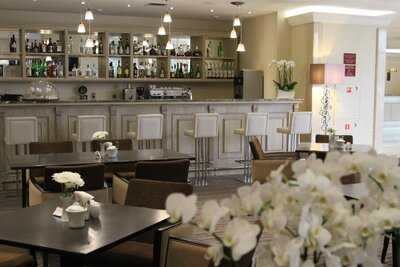 Lobby Bar At Crowne Plaza Moscow Wtc