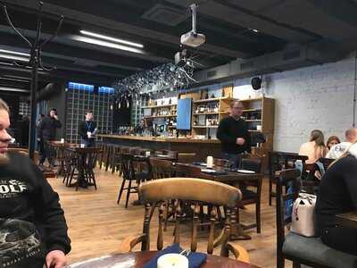 Rocky's Pub & Kitchen