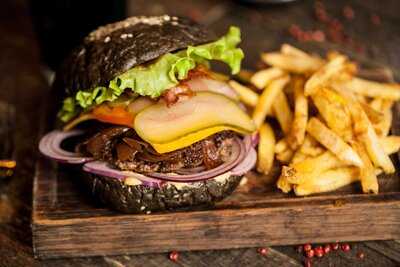 Хищник Стейкs & Burgers