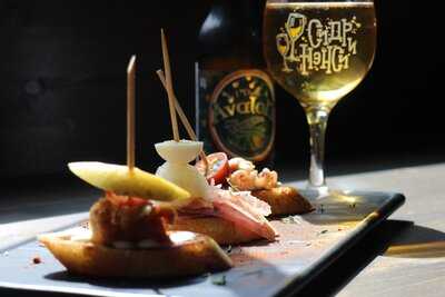 Бар Сидр и Нэнси