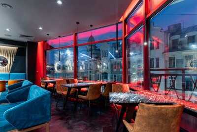 Лаунж-бар ''BALCON''