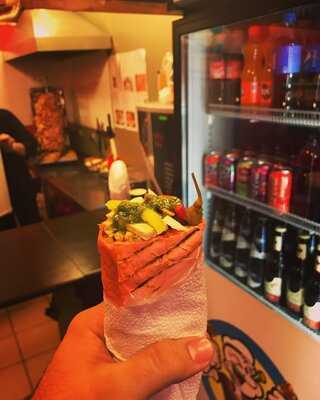 Шаверма с локоть