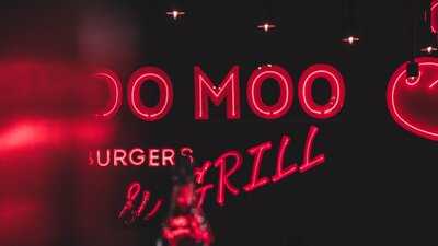 Moo Moo Burgers & Grill