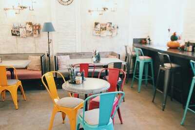 Break Cafe