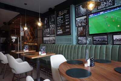 Svoy Pub Beer & Pizza