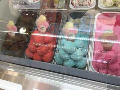 Gelateria Plombir