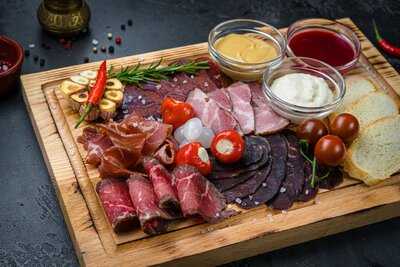 Омар Хайям BAR&KITCHEN