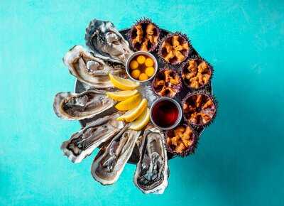 Морская - морепродукты и бар