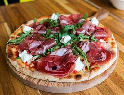 Pizza Volante