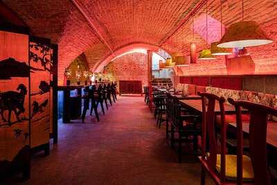 Мерлион Dine&Cocktails