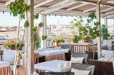 Москва На Невском