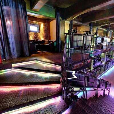 Ночной клуб Lookin Rooms